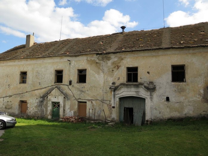 Zámek Omlenička, Omlenice, Czechia, Czech Republic (Czechia)